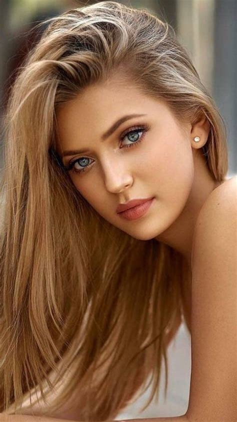 sexy blonde girl|Gorgeous Blonde Woman Pictures 